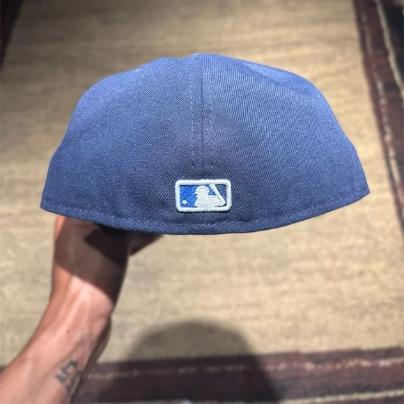 Blue Jays Hat Men’s New Era 59Fifty Fitted - Picture 3 of 6